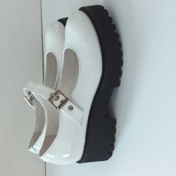 Jeffrey Campbell Shoes Nwt Jeffrey Campbell Mary Jane Platform